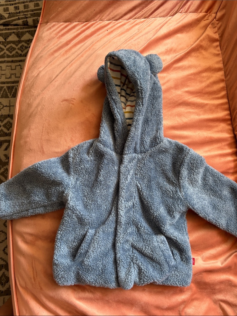 Kids jacket with label and soft lining